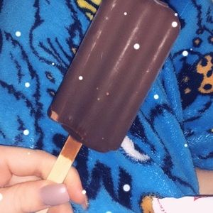 Meet your Posher, Lacey